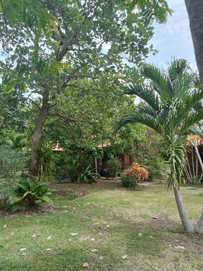 Ban Ban Bangalow Koh Jum Eksteriør bilde